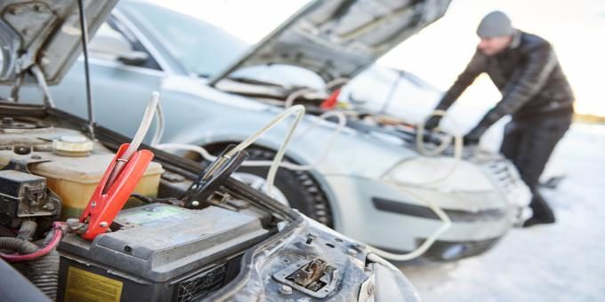 How to Change a Car Battery without Losing Settings?